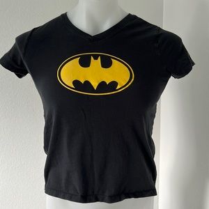 Under Armour youth batman top large L